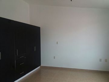 CASA SEMINUEVA, DISEÑO Y ARQUITECTURA CONTEMPORANEA
