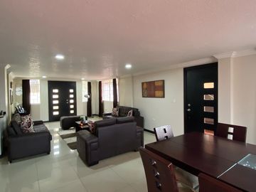 OPORTUNIDAD!Casa independiente $164.900 Sector Playwood cerca Quicentro Sur
