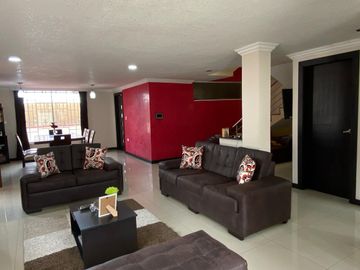 OPORTUNIDAD!Casa independiente $164.900 Sector Playwood cerca Quicentro Sur