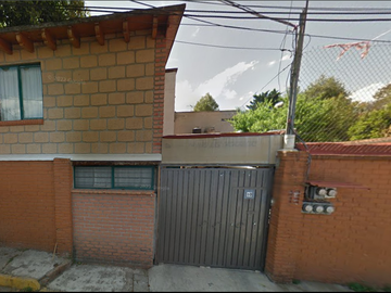 CASA de garantía hipotecaria en Mamey 10, Pueblo Nuevo Alto, La Magdalena Contreras, Ciudad de México