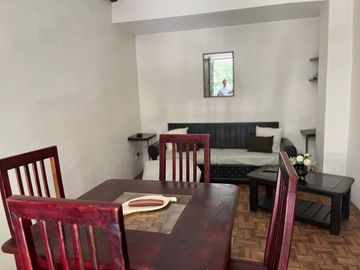 BOSQUE DE LA HERRADURA - CASA CON 6 DEPTOS - COMO TERRENO
