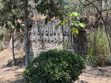 BOSQUE DE LA HERRADURA - CASA CON 6 DEPTOS - COMO TERRENO