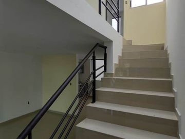 C160 Casa nueva en Venta 3 recamaras Altozano Morelia