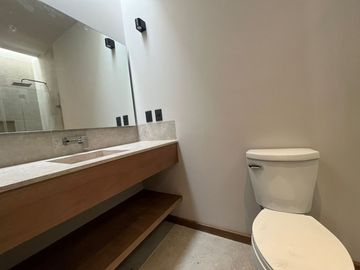 VENTA CASA CON RECAMARA EN PLANTA BAJA EN ALTOZANO QUERÉTARO
