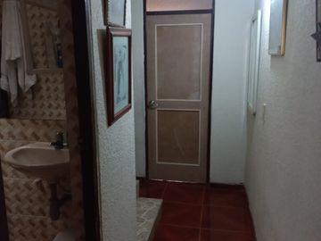 VENTA CASA  CON EXCELENTE UBICACION BARRIO TIMIZA ,KENNEDY .BOGOTA COLOMBIA