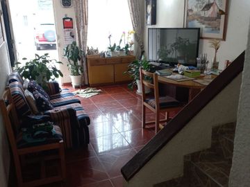 VENTA CASA  CON EXCELENTE UBICACION BARRIO TIMIZA ,KENNEDY .BOGOTA COLOMBIA