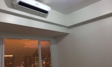 1 bedroom RFO 26sqm Like Rent-to-own Terms near Ayala Ave, Makati Med, Subway - Air Residences Early Move-in