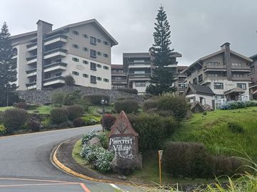 Pinecrest Village