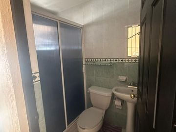 CASA EN VENTA EN SECTOR ENCINOS
