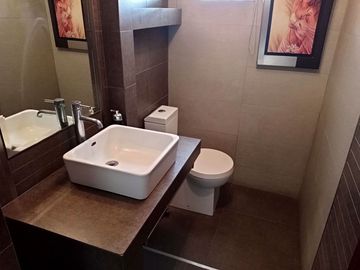 Surco MONTERRICO - Venta Departamento 2do. PISO - 140m² de 4Dorm+2Cocheras Paralelas Excelente ubicación