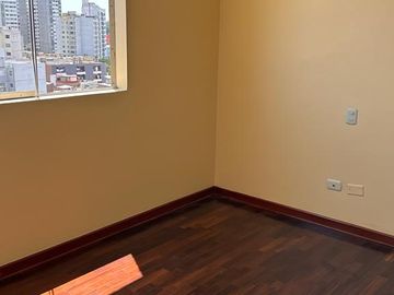 DEPARTAMENTO DE 3 DORMITORIOS + ESTUDIO GRANDE