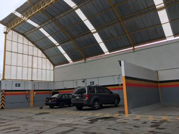 Local comercial, oficinas y Almacen a5 cuadras CURVA DE HUAYLAS CHORRILLOS