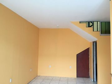 Local comercial, oficinas y Almacen a5 cuadras CURVA DE HUAYLAS CHORRILLOS
