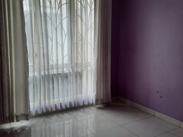 Rumah Modern Dijual Cepat di Discovery Bintaro 10970-TK 0811189----