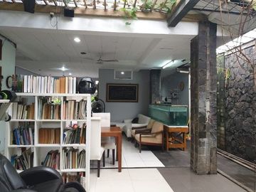Rumah dan Kosan Strategis di Segitiga Emas Tebet Jakarta Selatan
