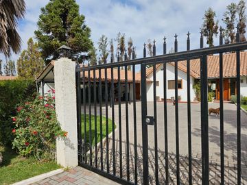 Casa San León de Nos