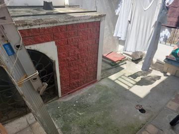Casa esquinera de venta en Sauces 2, 4 dormitorios, Norte de Guayaquil.