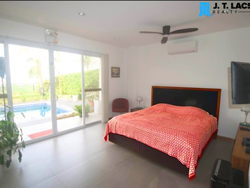 🌄 For Sale: Overlooking House with Swimming Pool in Sibulan 🌄