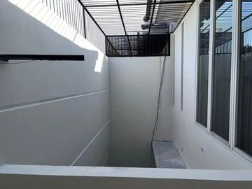 MURAH! Rumah Pakuwon City San Diego Mulyorejo Modern Langka Siap Huni