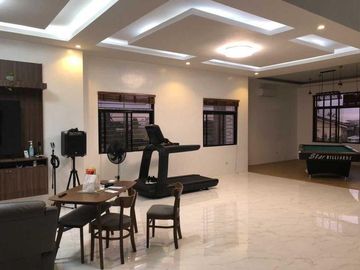 5BR House in Caparas Subdivision for Sale