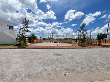 AURA 4 habs cerca de Plaza Tizara y la UAEH, Alberca y Gym techados en Tizayuca, Hgo. desarrollo semi residencial