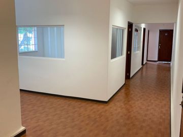 VENTA EDIFICIO, EXCELENTE USO MIXTO. OFICINAS, HABITACIONAL, COMERCIAL. GUADALUPE TEPEYAC. CDMX.