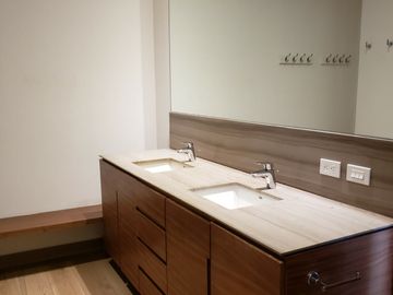 VENTA EDIFICIO, EXCELENTE USO MIXTO. OFICINAS, HABITACIONAL, COMERCIAL. GUADALUPE TEPEYAC. CDMX.