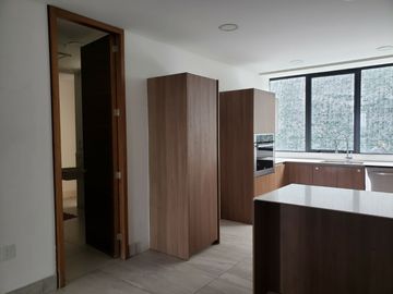VENTA EDIFICIO, EXCELENTE USO MIXTO. OFICINAS, HABITACIONAL, COMERCIAL. GUADALUPE TEPEYAC. CDMX.
