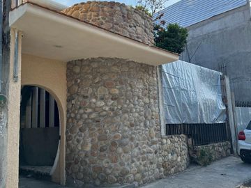 EN VENTA CASA EN CAPULCO DORADO COLONIA PROGRESO MUY CERCA DE AVENIDAS PRINCIPALES