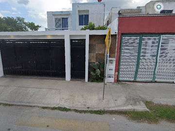 Casa de remate Bancario-Calle 81, diamante paseos de opichen, Merida, Yucatan