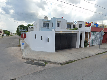 Casa de remate Bancario-Calle 81, diamante paseos de opichen, Merida, Yucatan