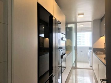 BROKER- LOMAS 3D/2B/1EST/1BOD/SE/VISTA / IMPECABLE TERRAZA