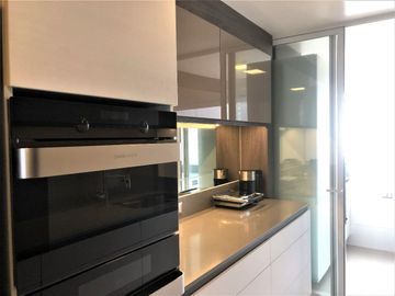BROKER- LOMAS 3D/2B/1EST/1BOD/SE/VISTA / IMPECABLE TERRAZA