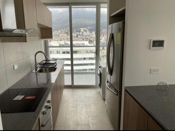 SUITE EN VENTA EN EL EDIFICIO ONE, SECTOR LA CAROLINA