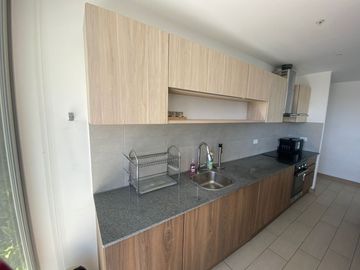 SUITE EN VENTA EN EL EDIFICIO ONE, SECTOR LA CAROLINA