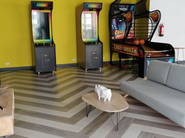 SUITE EN VENTA EN EL EDIFICIO ONE, SECTOR LA CAROLINA