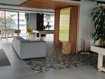 SUITE EN VENTA EN EL EDIFICIO ONE, SECTOR LA CAROLINA