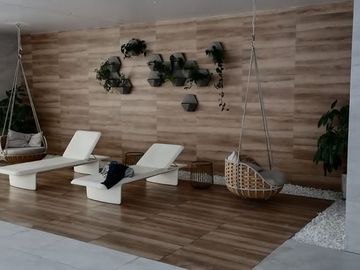 SUITE EN VENTA EN EL EDIFICIO ONE, SECTOR LA CAROLINA