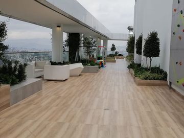 SUITE EN VENTA EN EL EDIFICIO ONE, SECTOR LA CAROLINA