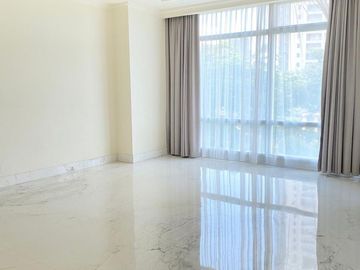 APARTEMEN BOTANICA (TOWNHOUSE) at SIMPRUG, JAKSEL
