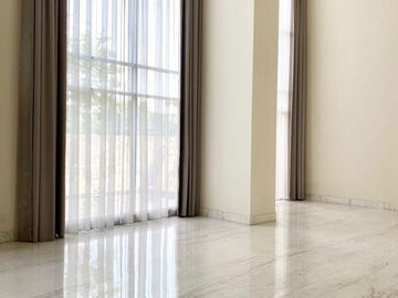 APARTEMEN BOTANICA (TOWNHOUSE) at SIMPRUG, JAKSEL