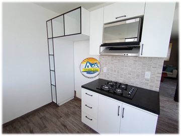 Casa con alberca privada, 3 recámaras, residencial con vigilancia
