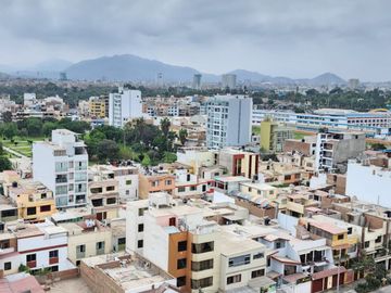 LINDO DPTO 2 DORM 2 BAÑOS 1 EST cerca AV. ESCARDO
