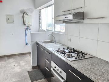 LINDO DPTO 2 DORM 2 BAÑOS 1 EST cerca AV. ESCARDO