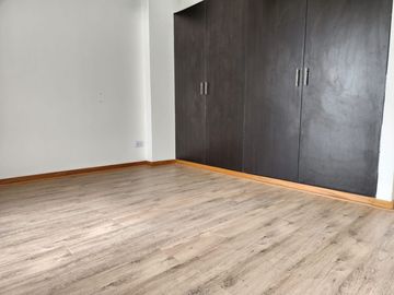 LINDO DPTO 2 DORM 2 BAÑOS 1 EST cerca AV. ESCARDO