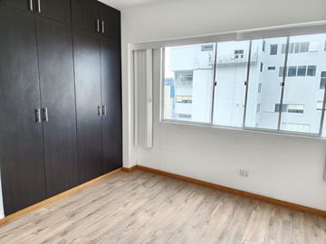 LINDO DPTO 2 DORM 2 BAÑOS 1 EST cerca AV. ESCARDO