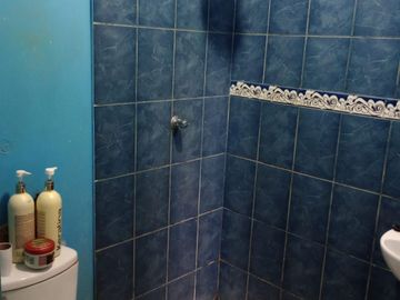 OPORTUNIDAD ÚNICA VENTA DE CASA DE DOS PISOS!!