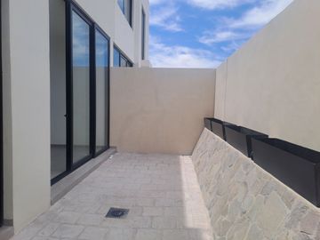 Departamento nuevo en Venta dúplex en planta baja con terraza