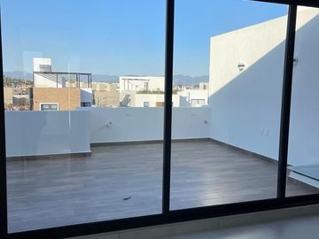 Casa en venta Nueva, San Mateo Atenco. EDOMEX, Fraccionamiento la Esmeralda. para estrenar y acabados de lujo.
