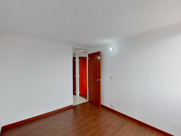 SE VENDE APARTAMENTO ENGATIVA